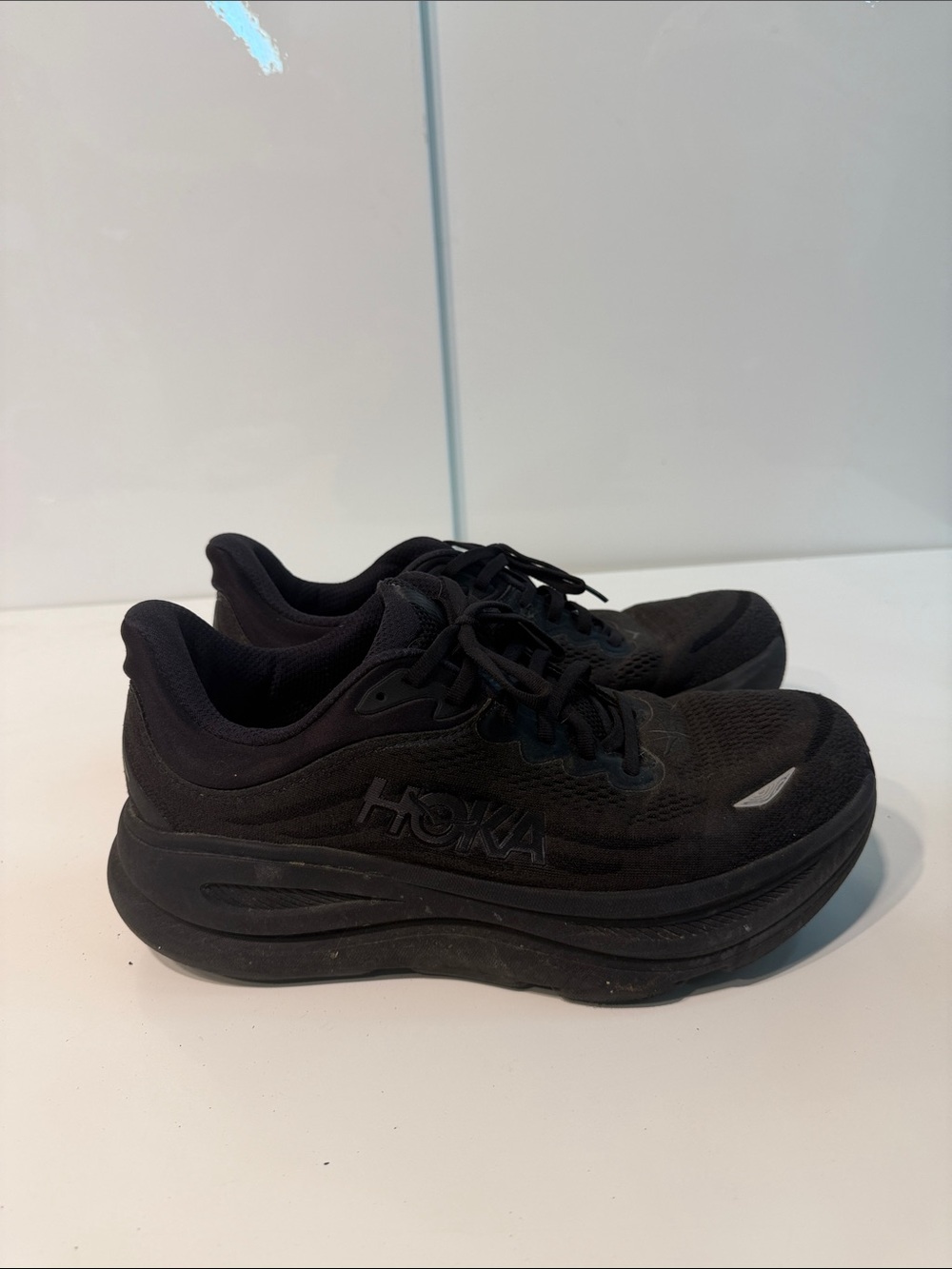 Used Hoka Men's Black Athletic Running Shoes 9.5 2E